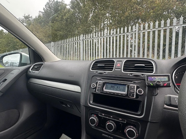 Used Volkswagen Golf 2009 for sale - 76093698: Photo 15
