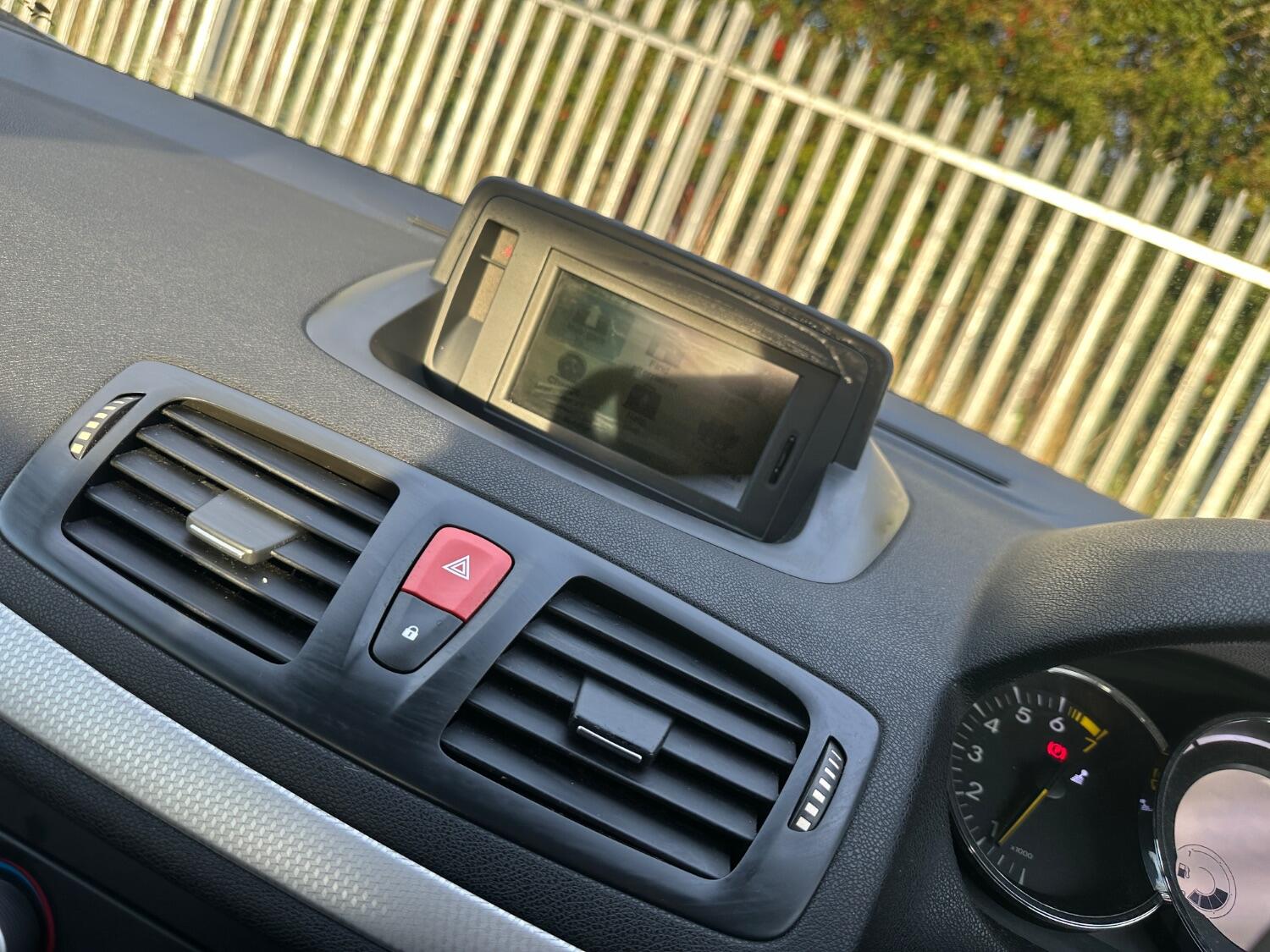 Used Renault Megane 2011 for sale - 76070497: Photo 16