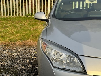 Used Renault Megane 2011 for sale - 76070497: Photo 4