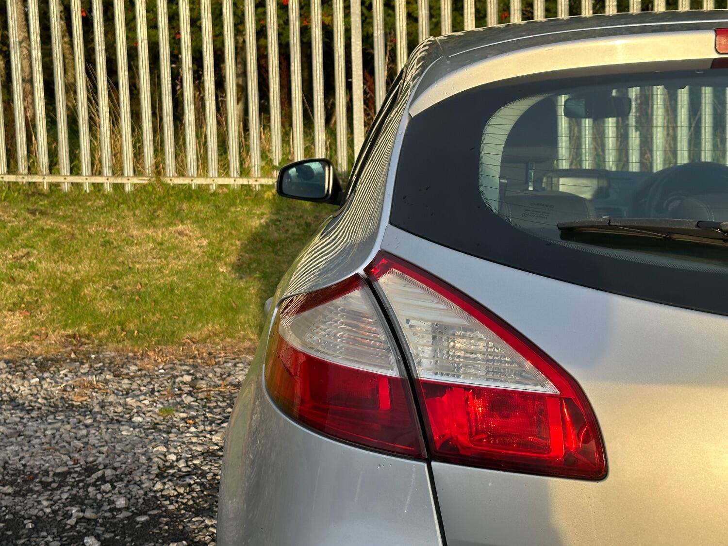 Used Renault Megane 2011 for sale - 76070497: Photo 7