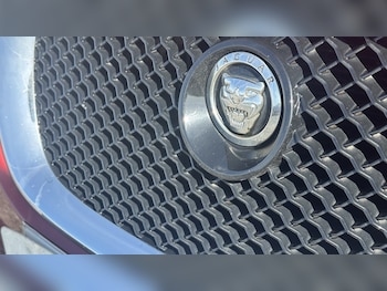 Used Jaguar XF 2010 for sale - 77656340: Photo