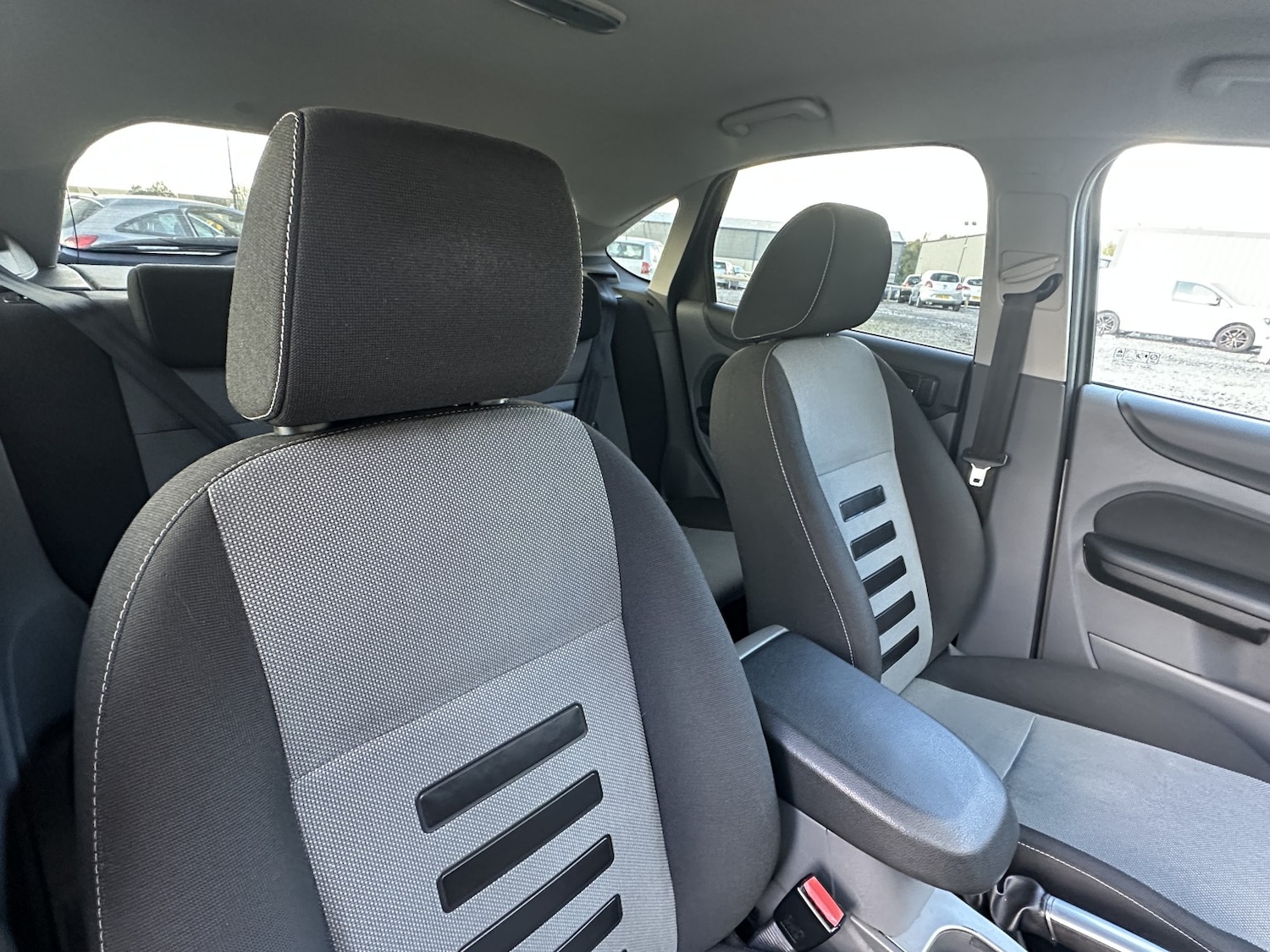 Used Ford Focus 2009 for sale - 76358134: Photo 10