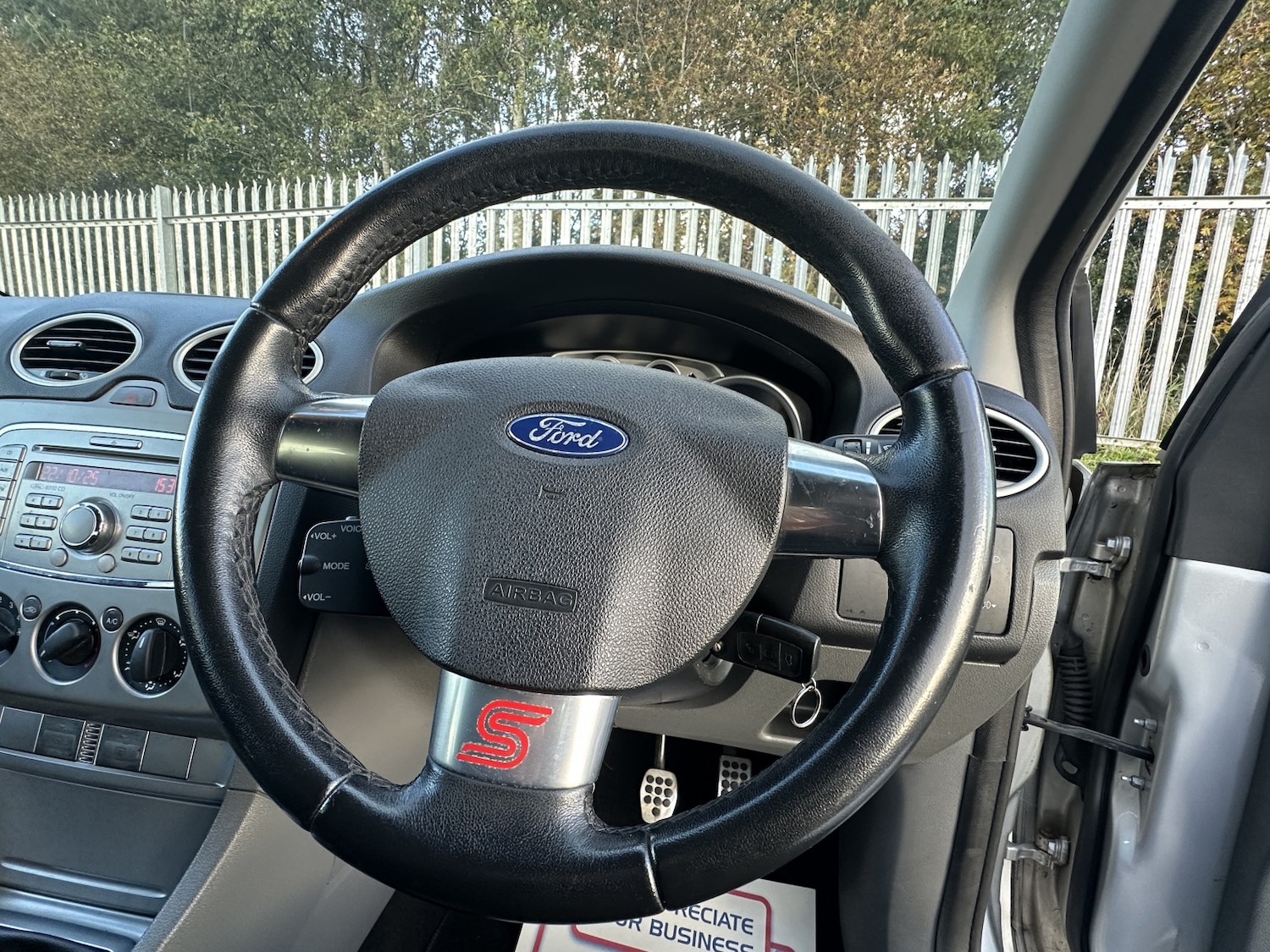 Used Ford Focus 2009 for sale - 76358134: Photo 12