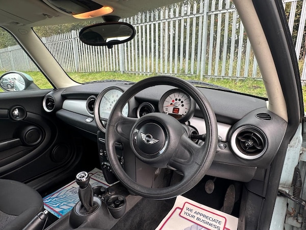 Used MINI Hatch 2011 for sale - 76198223: Photo 7