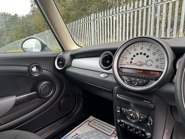 Used MINI Hatch 2011 for sale - 76198223: Photo 9