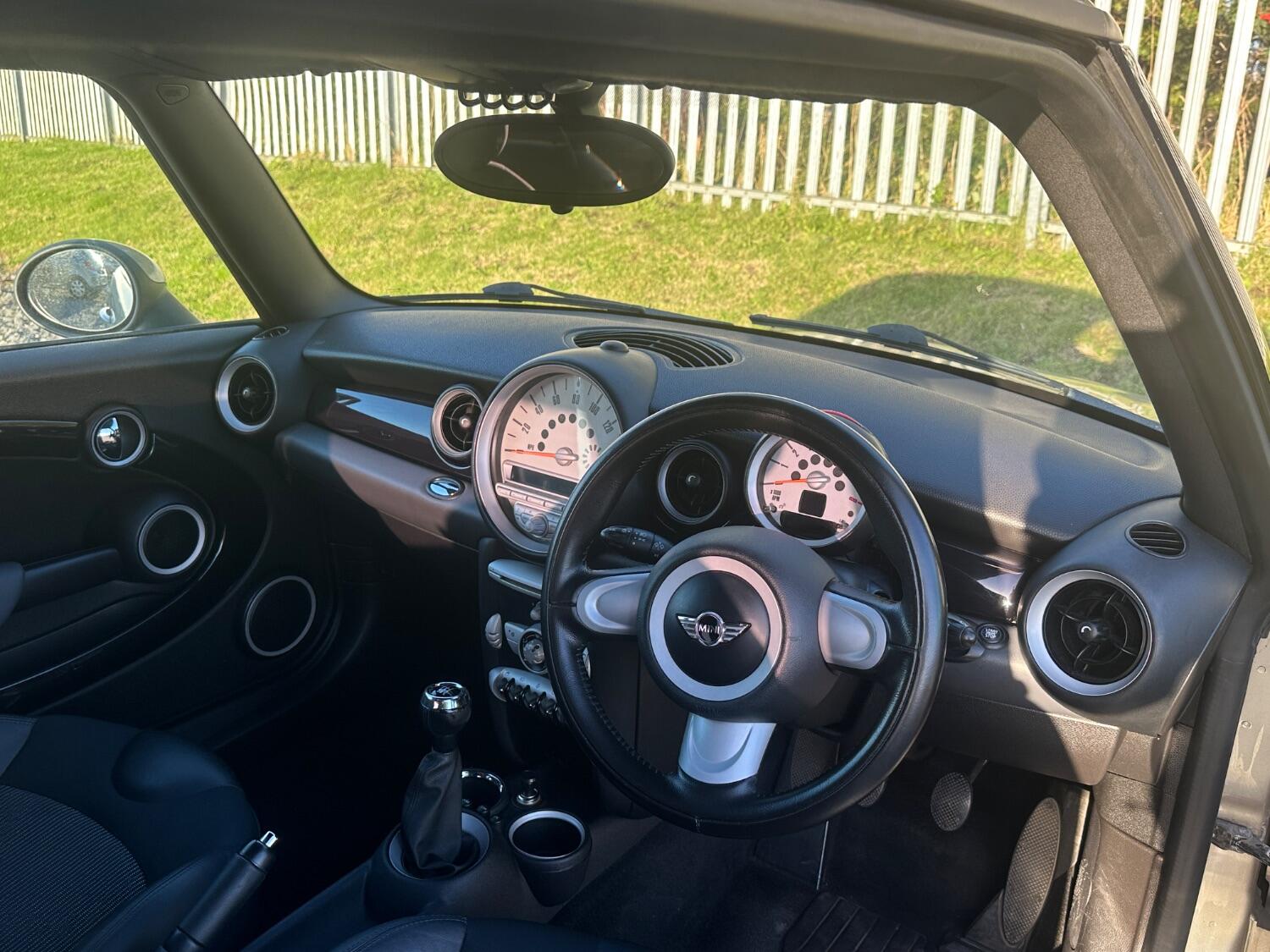 Used MINI Hatch 2010 for sale - 76541595: Photo 9