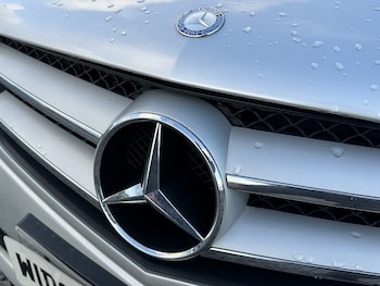 Used Mercedes-Benz C Class 2011 for sale - 76643411: Photo