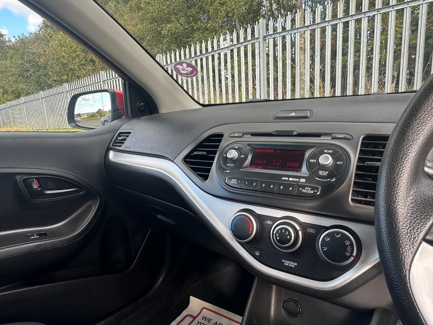 Used Kia Picanto 2013 for sale - 76986771: Photo 14