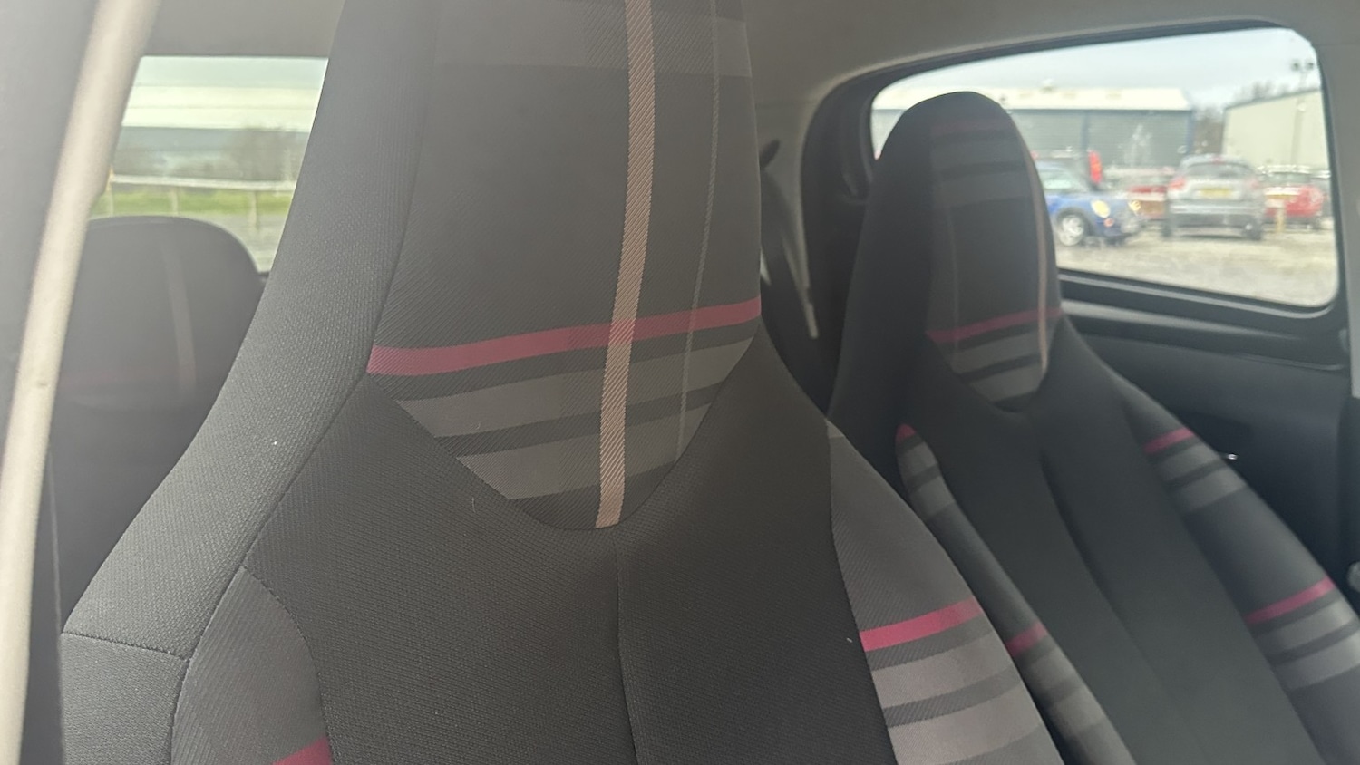 Used Peugeot 108 2014 for sale - 77251272: Photo 11