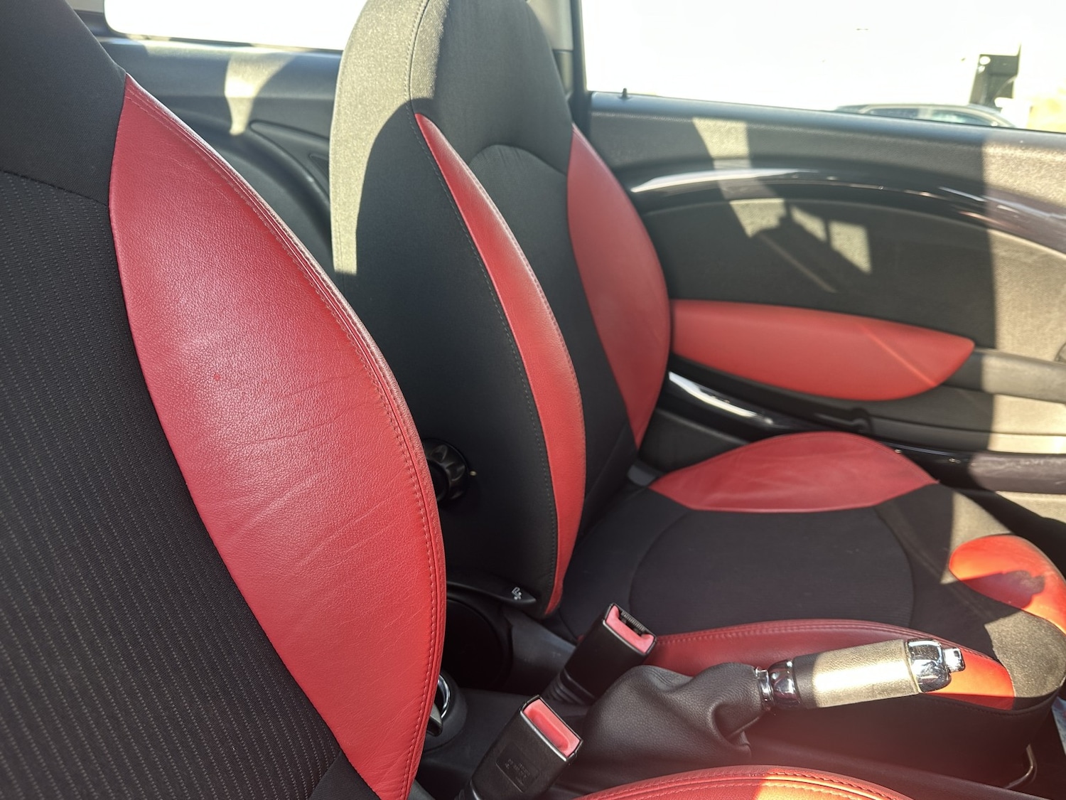 Used MINI Hatch 2010 for sale - 76666132: Photo 8