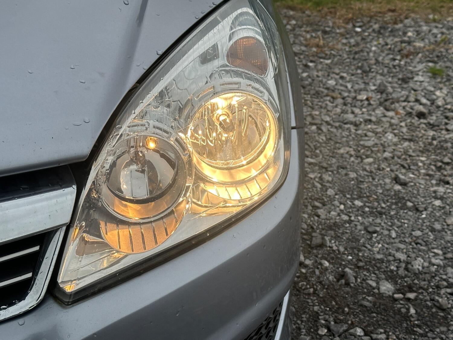 Used Vauxhall Astra 2007 for sale - 76785128: Photo 5