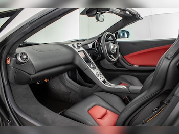 Used McLaren 12C 2013 for sale - 79500638: Photo
