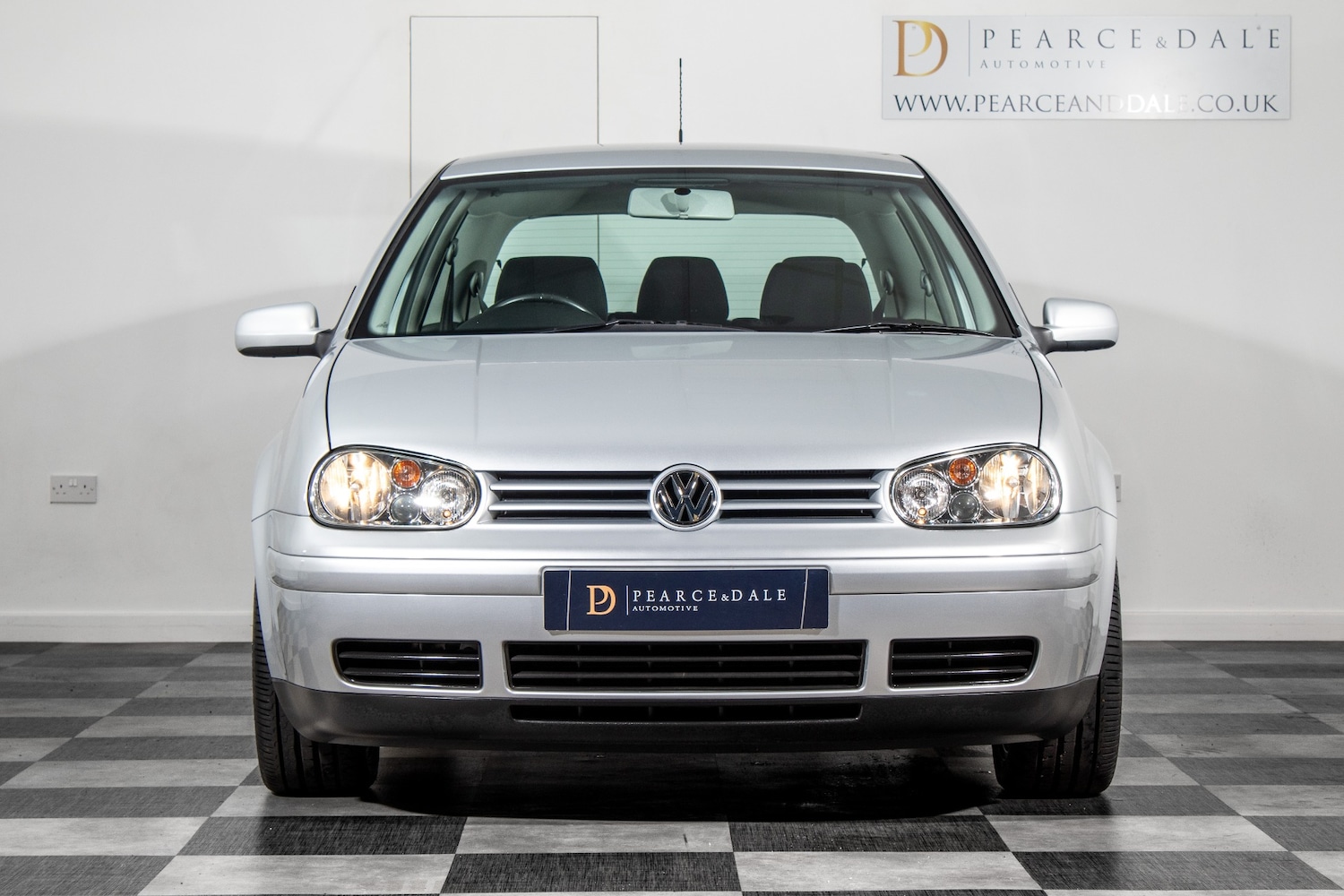 Used Volkswagen Golf 2002 for sale - 77113371: Photo 4