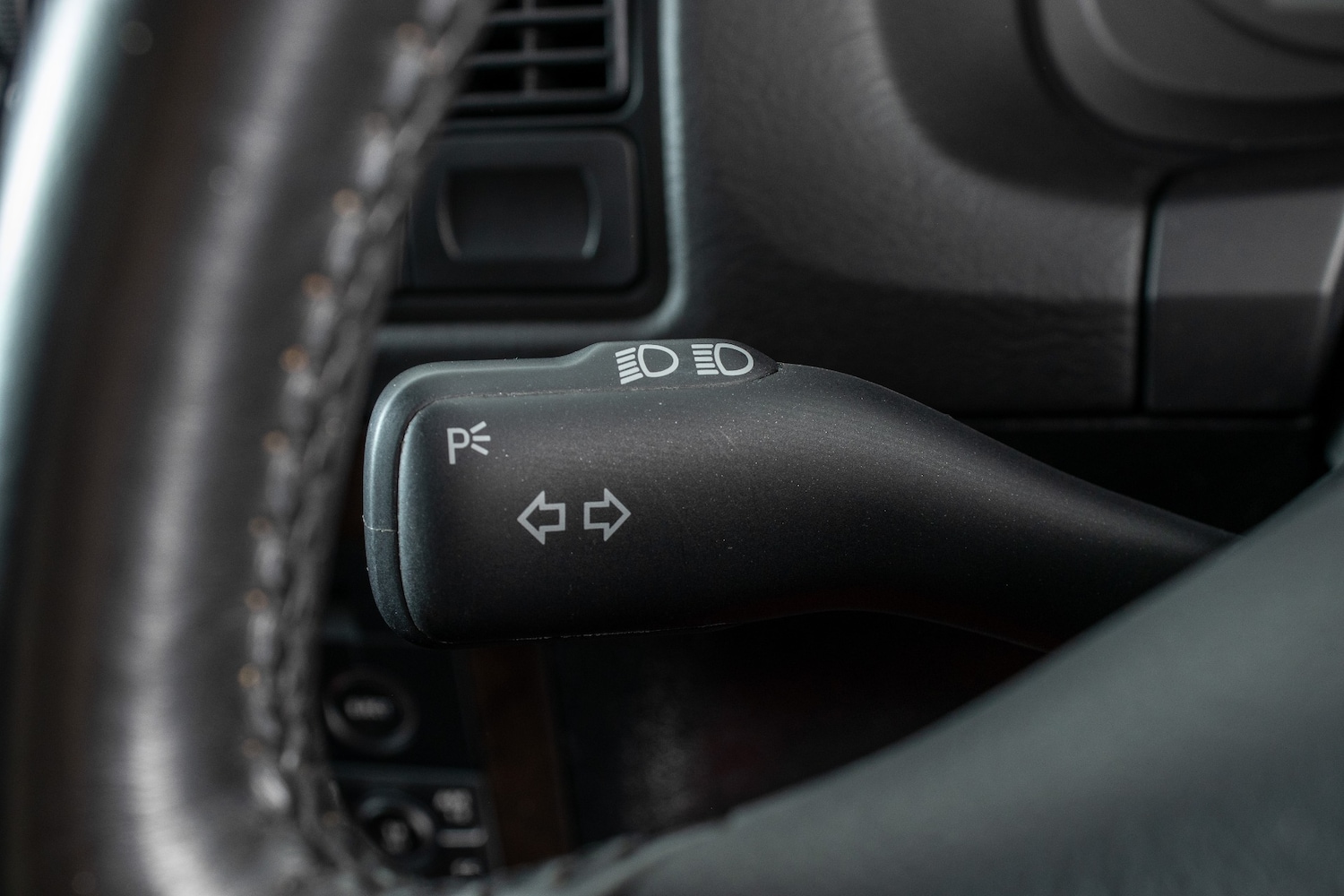 Used Volkswagen Golf 2002 for sale - 77113371: Photo 46