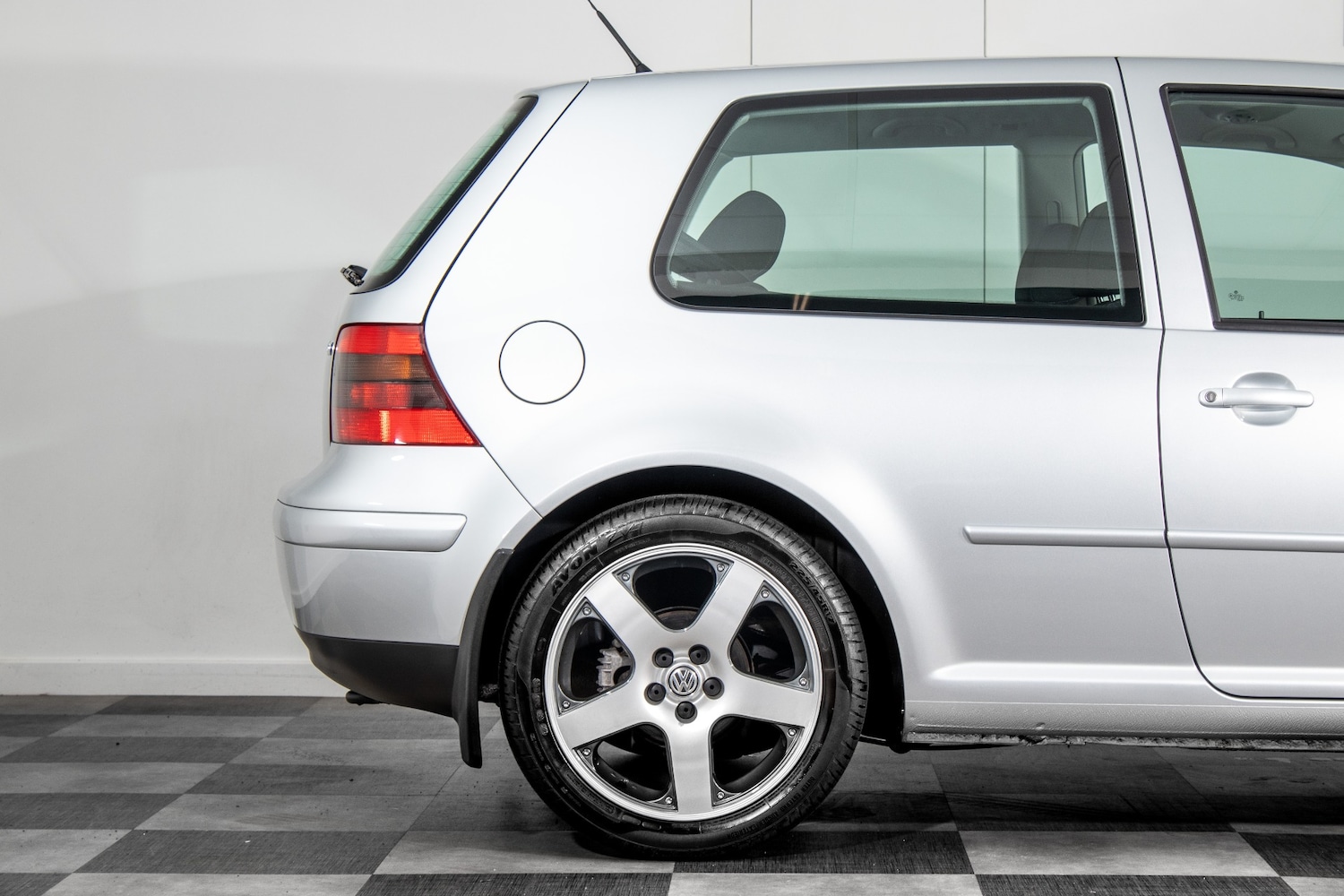 Used Volkswagen Golf 2002 for sale - 77113371: Photo 8