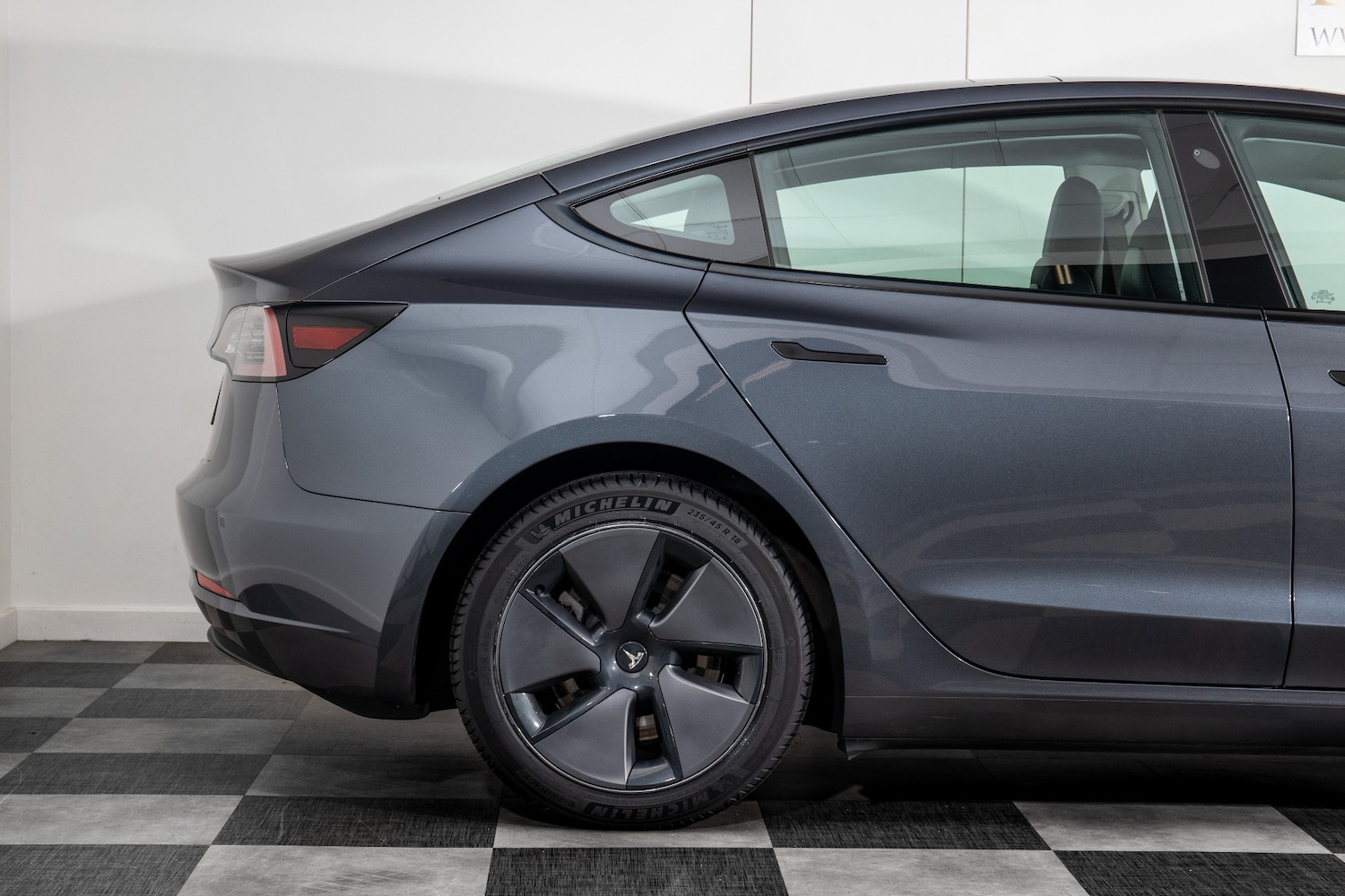 Used Tesla Model 3 2023 for sale - 77115219: Photo 10