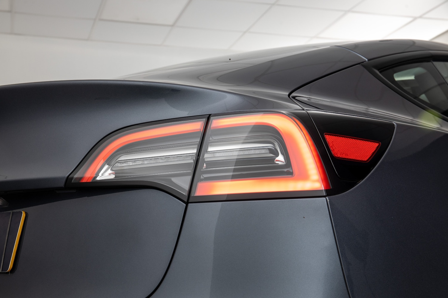 Used Tesla Model 3 2023 for sale - 77115219: Photo 17