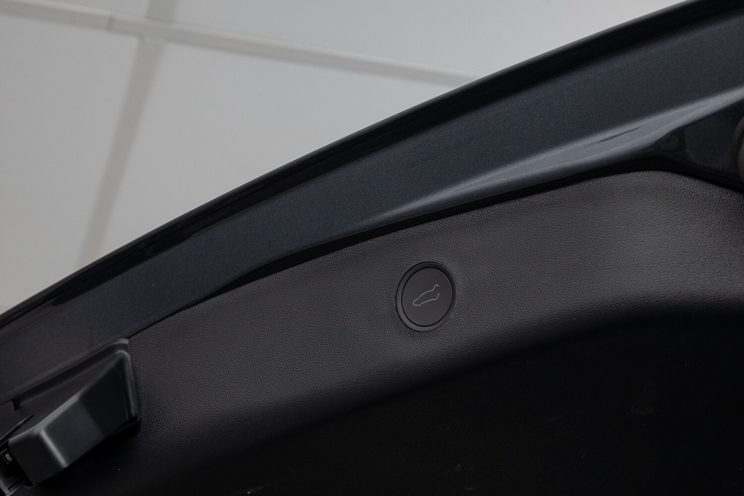 Used Tesla Model 3 2023 for sale - 77115219: Photo 19