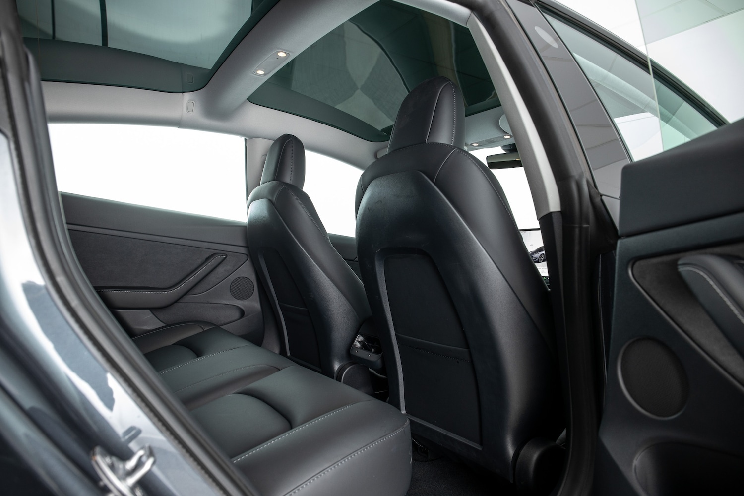 Used Tesla Model 3 2023 for sale - 77115219: Photo 29