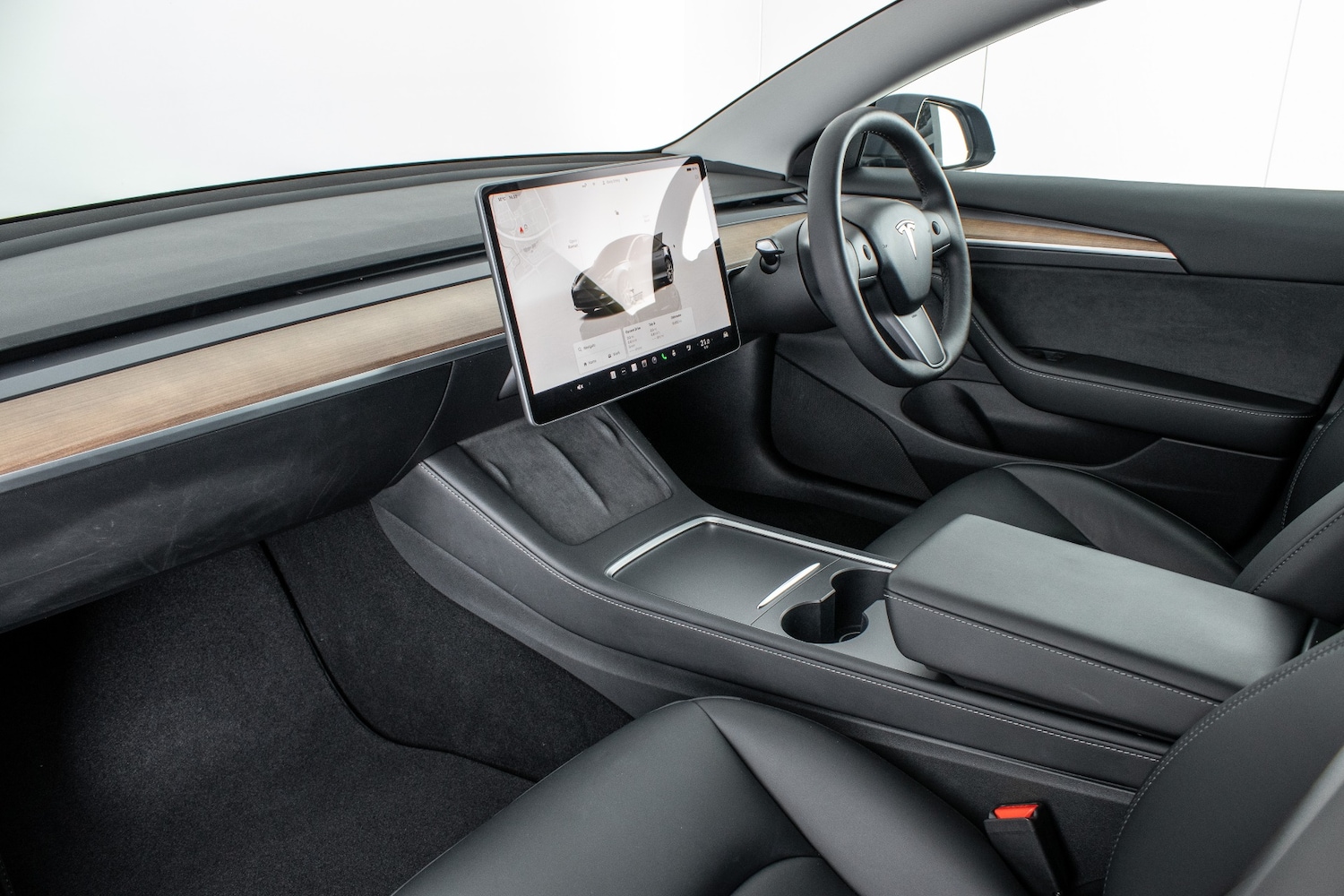 Used Tesla Model 3 2022 for sale - 77616485: Photo 2