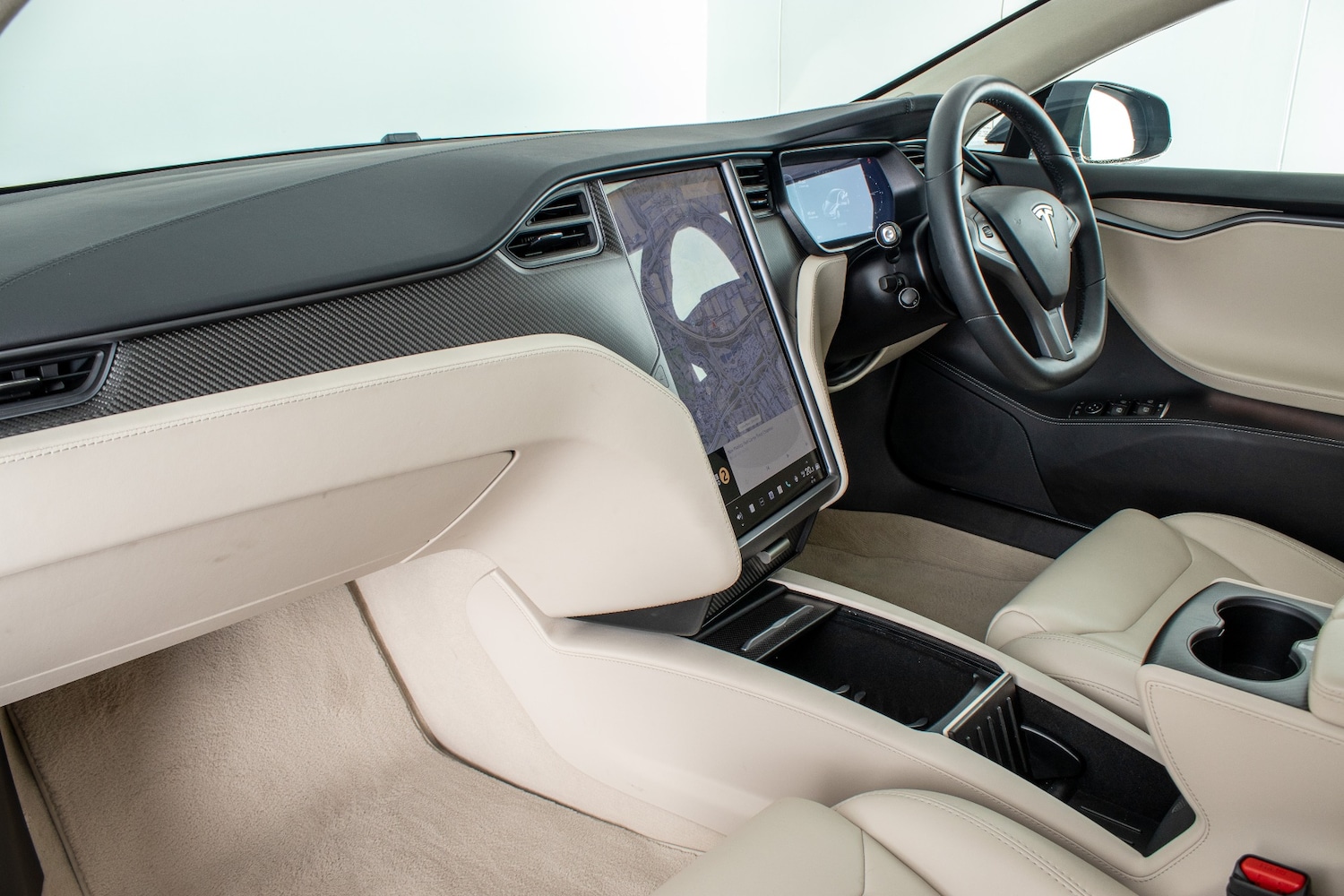 Used Tesla Model S 2019 for sale - 77689591: Photo 2