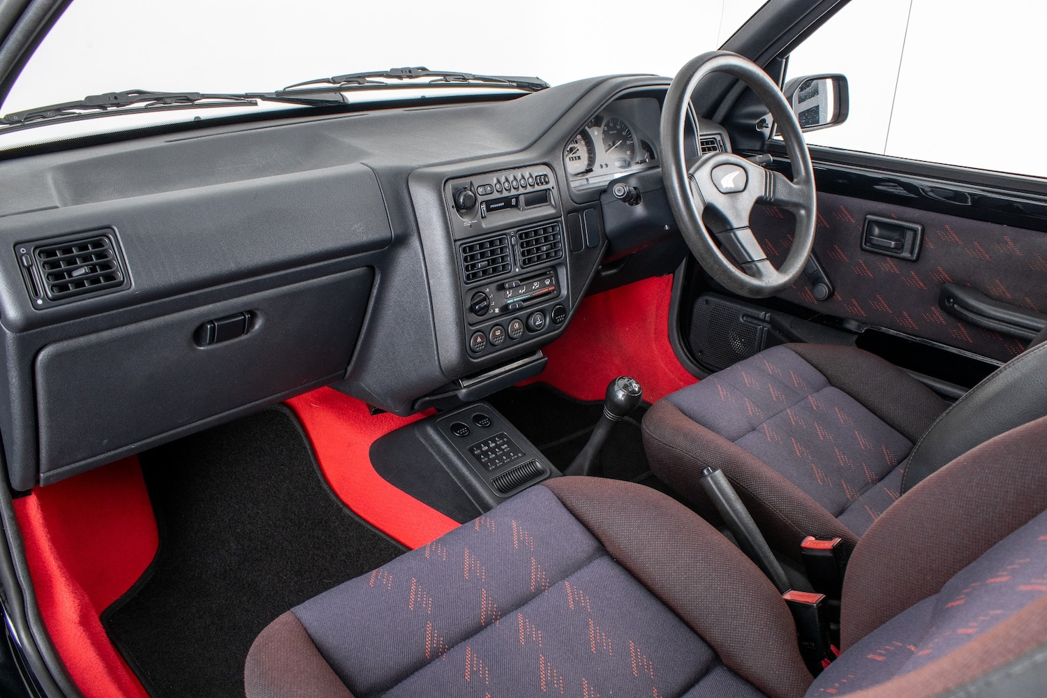 Used Peugeot 106 1995 for sale - 76694646: Photo 2