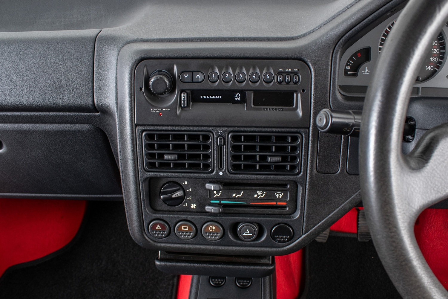 Used Peugeot 106 1995 for sale - 76694646: Photo 39