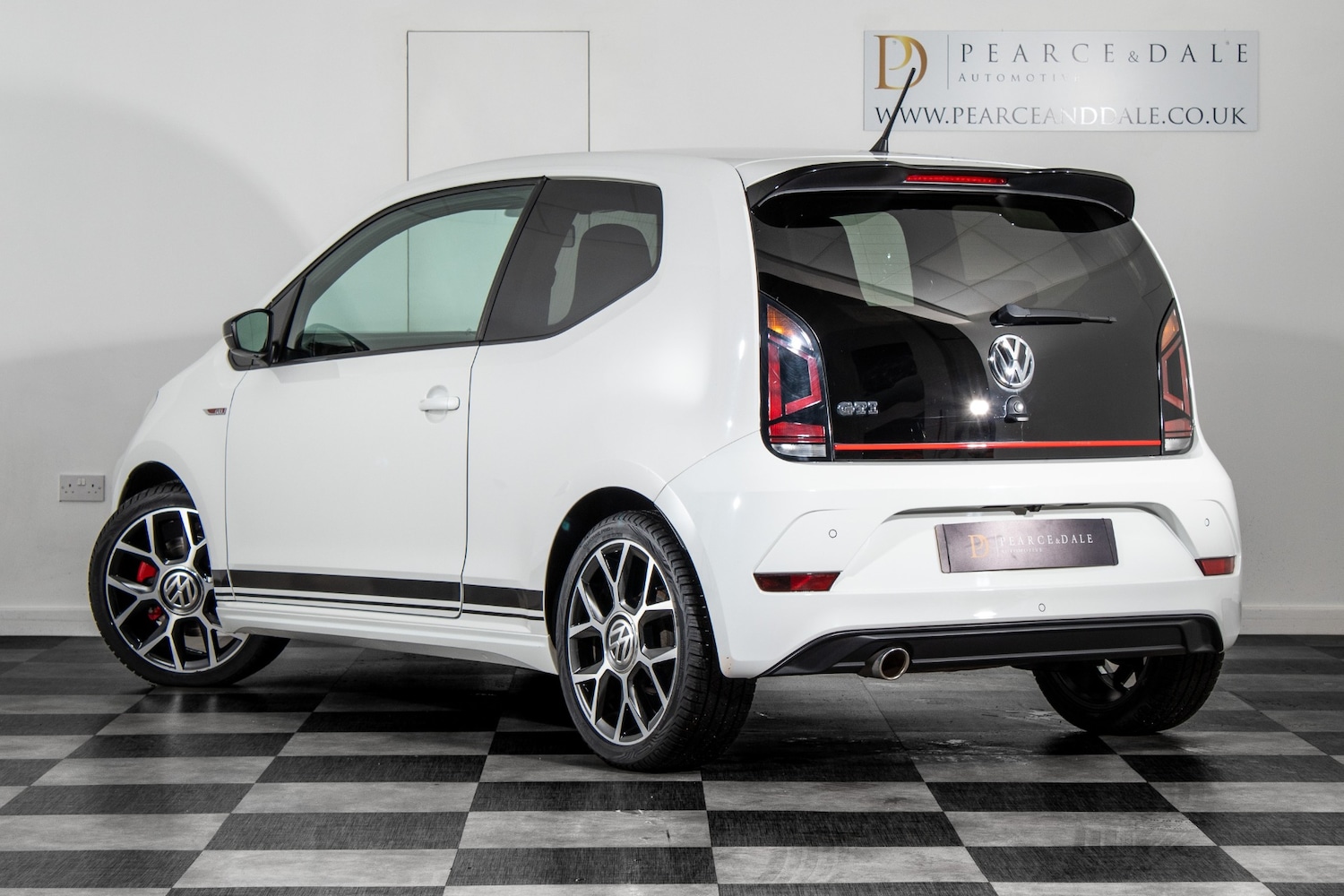 Used Volkswagen up! 2018 for sale - 77164802: Photo 3