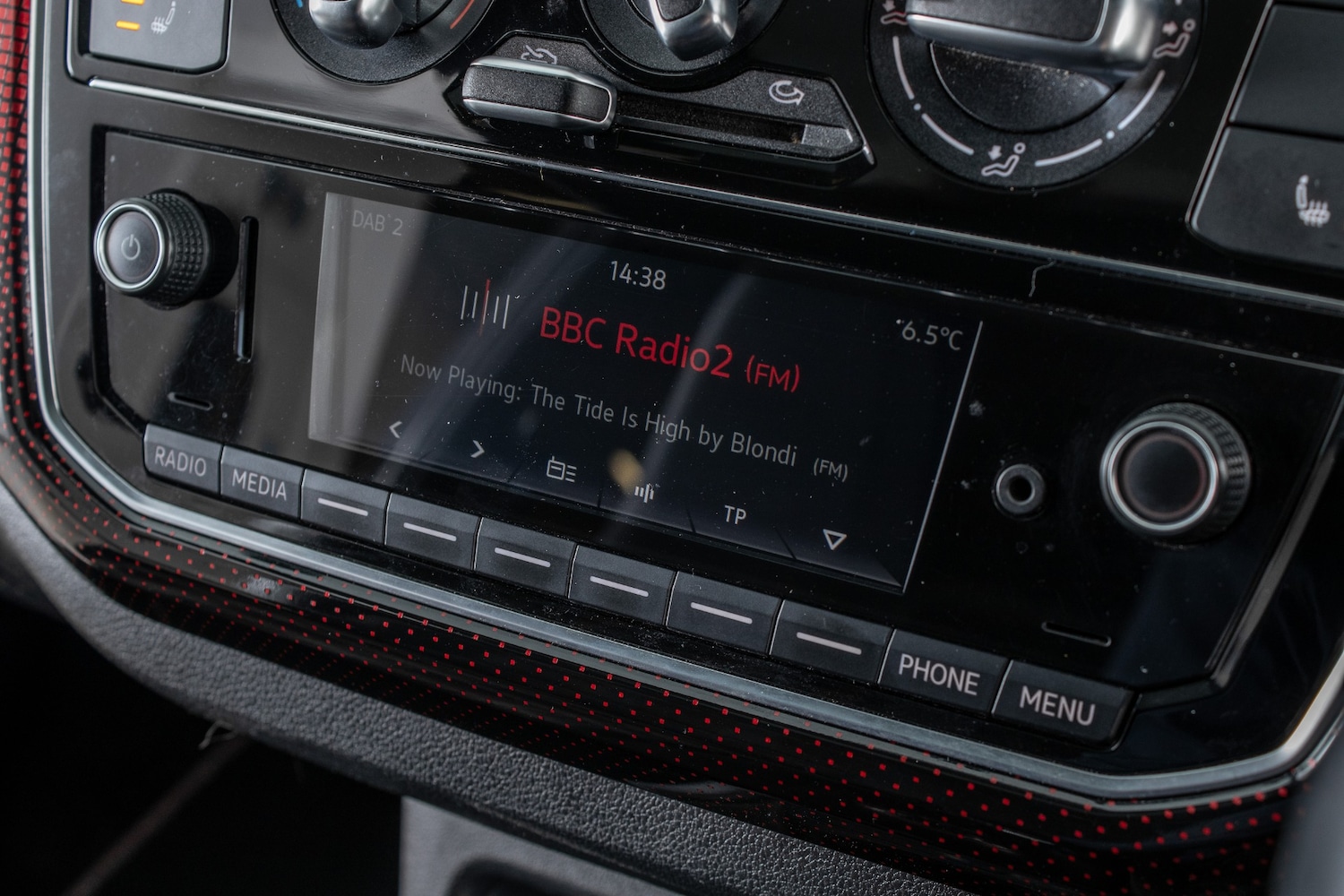 Used Volkswagen up! 2018 for sale - 77164802: Photo 37