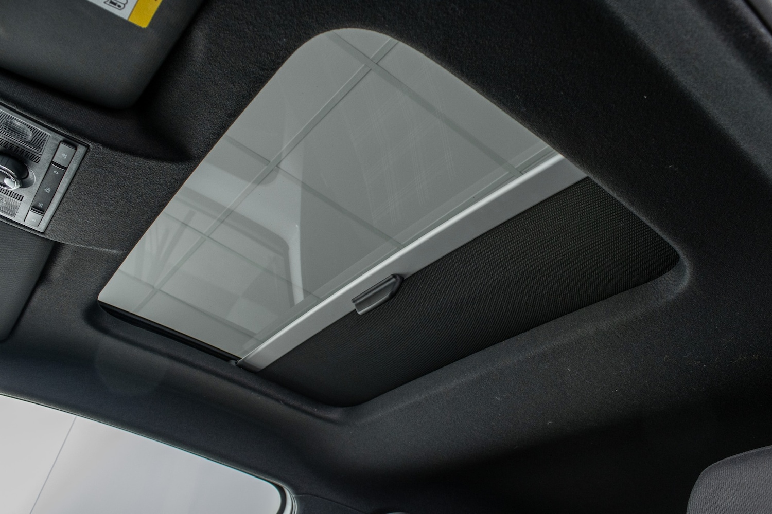 Used Volkswagen up! 2018 for sale - 77164802: Photo 43