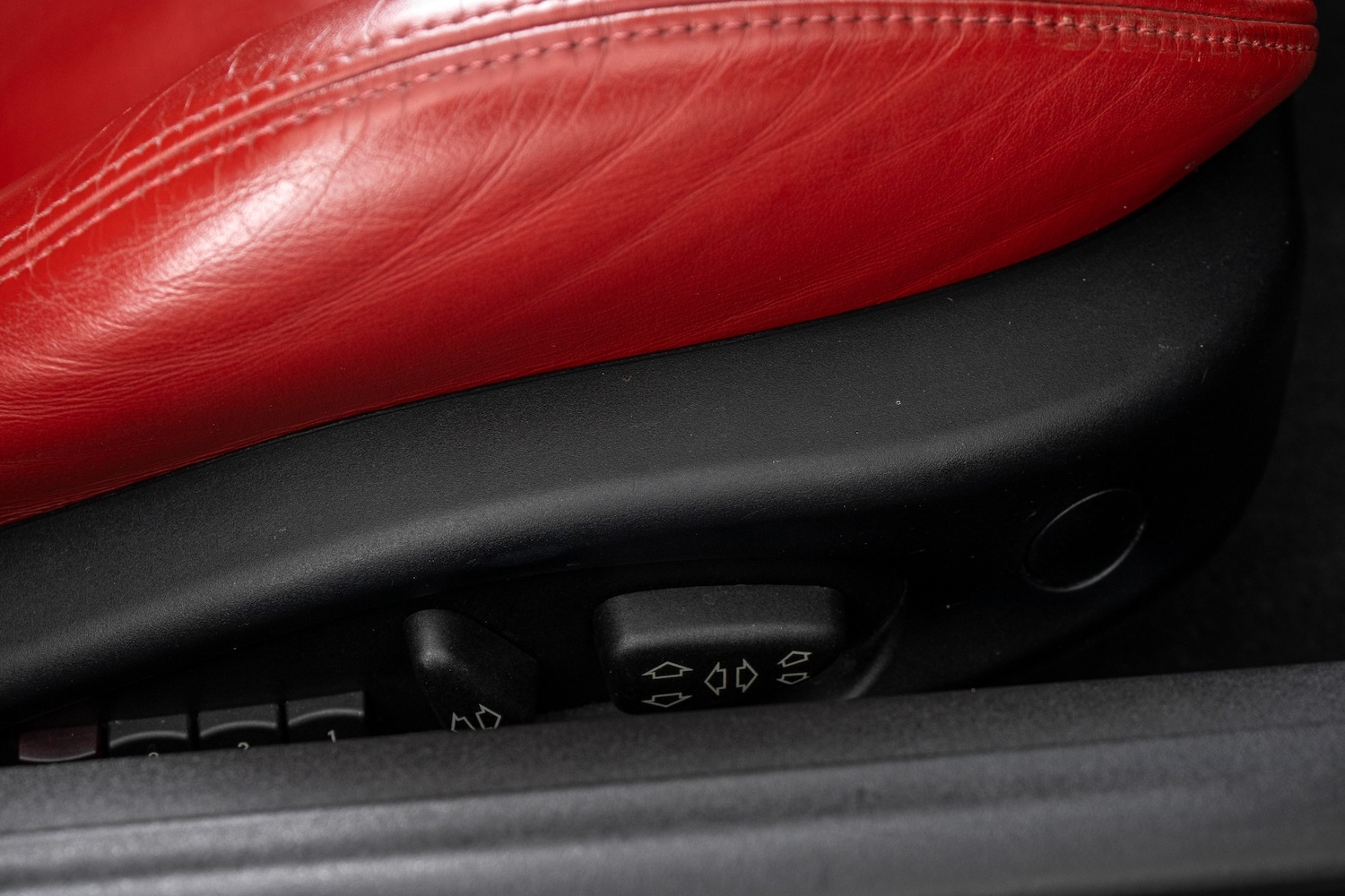 Used BMW Z4 M 2006 for sale - 76693858: Photo 35