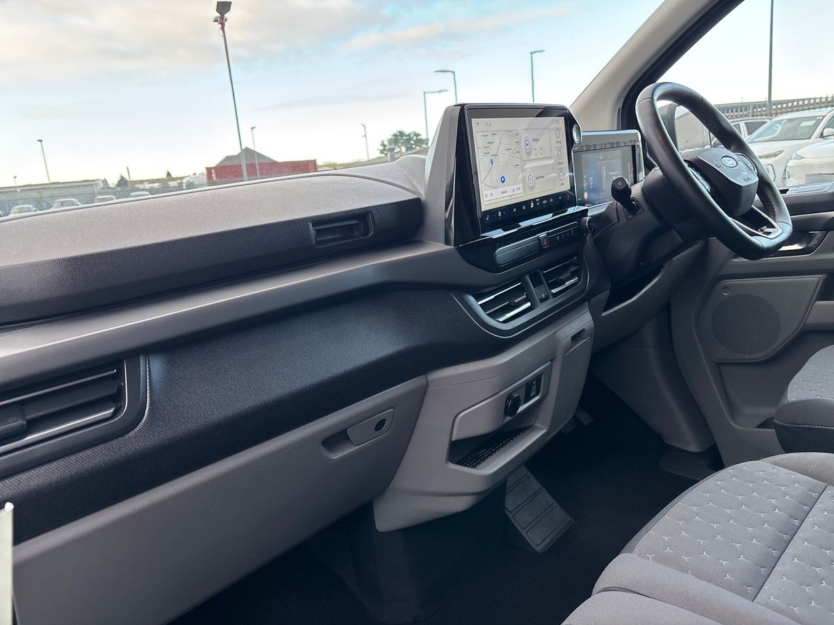 Used Ford Tourneo Custom 2024 for sale - 76434951: Photo 17