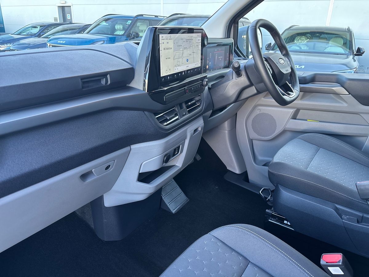 Used Ford Tourneo Custom 2024 for sale - 76124329: Photo 17