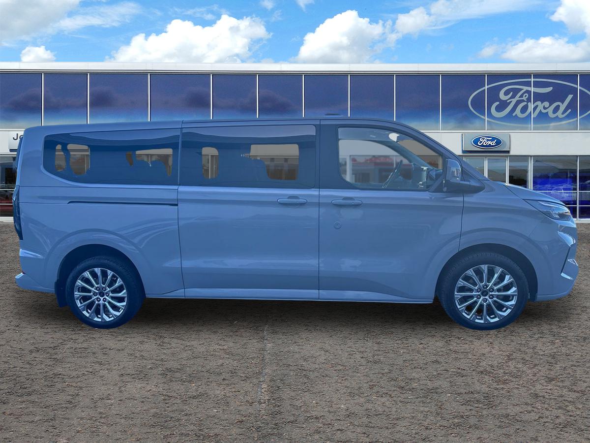 Used Ford Tourneo Custom 2024 for sale - 76124329: Photo 2