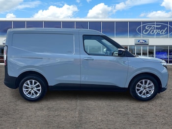 Used Ford Transit Courier 2024 for sale - 75469898: Photo