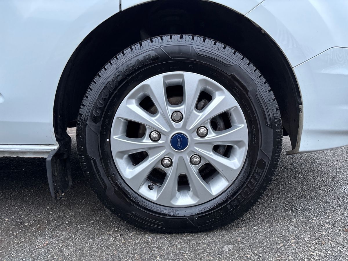 Used Ford Transit Custom 2022 for sale - 76745272: Photo 11