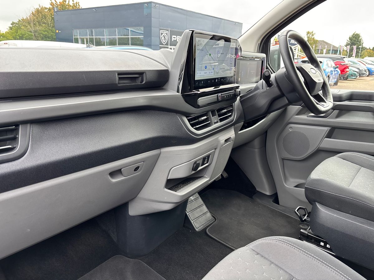 Used Ford Tourneo Custom 2024 for sale - 76044163: Photo 17