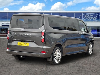 Used Ford Tourneo Custom 2024 for sale - 76044163: Photo