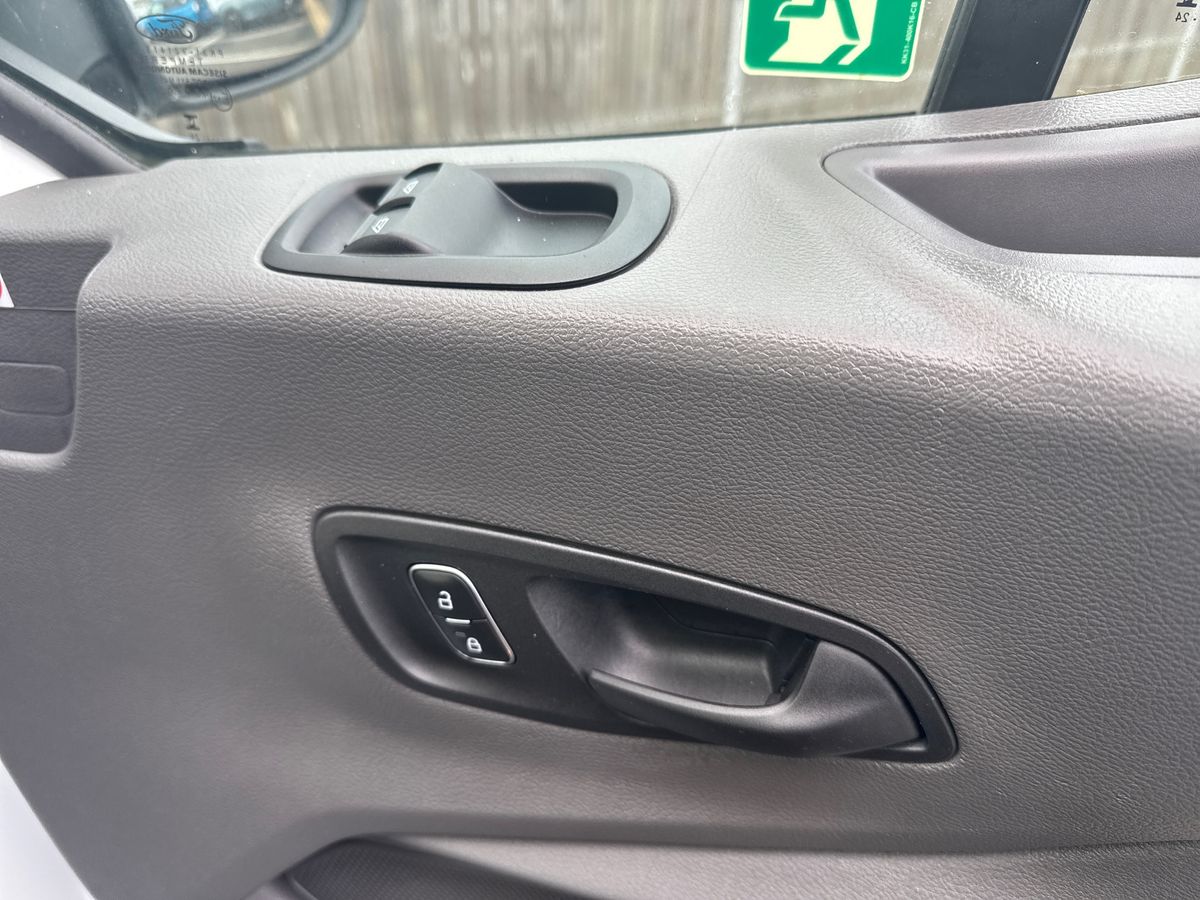 Used Ford Transit 2024 for sale - 76217291: Photo 16