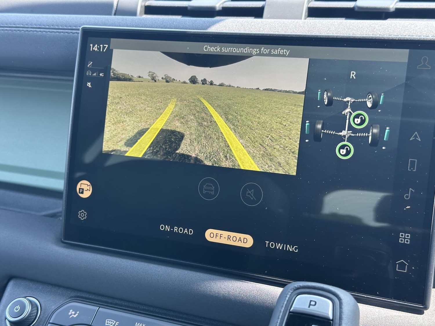 Used Land Rover Defender 2023 for sale - 77048028: Photo 21