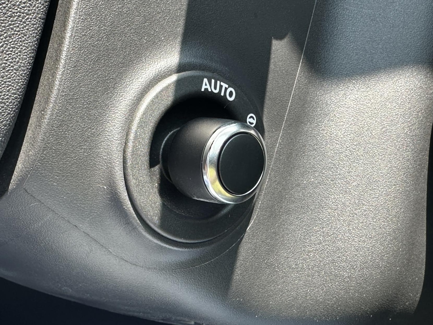 Used Land Rover Defender 2023 for sale - 77048028: Photo 39