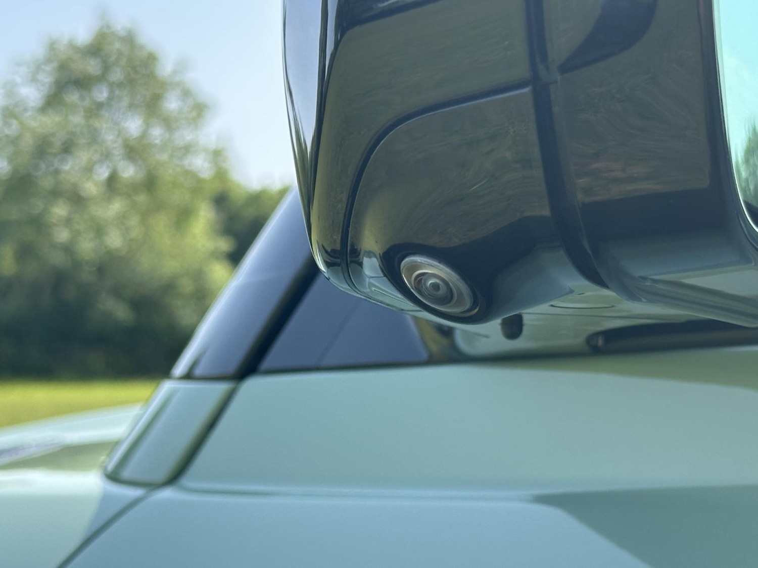 Used Land Rover Defender 2023 for sale - 77048028: Photo 54