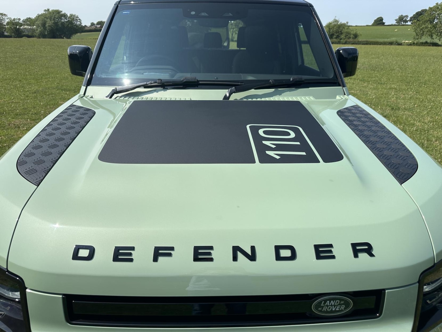 Used Land Rover Defender 2023 for sale - 77048028: Photo 57