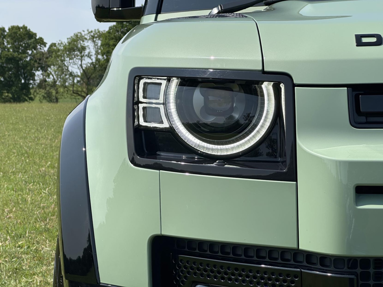 Used Land Rover Defender 2023 for sale - 77048028: Photo 58