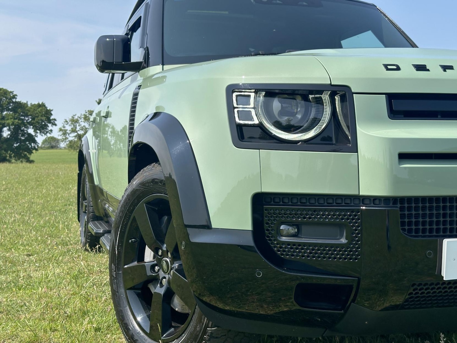 Used Land Rover Defender 2023 for sale - 77048028: Photo 61