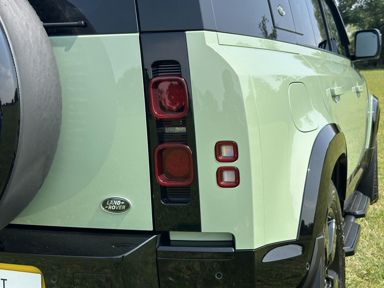 Used Land Rover Defender 2023 for sale - 77048028: Photo 64