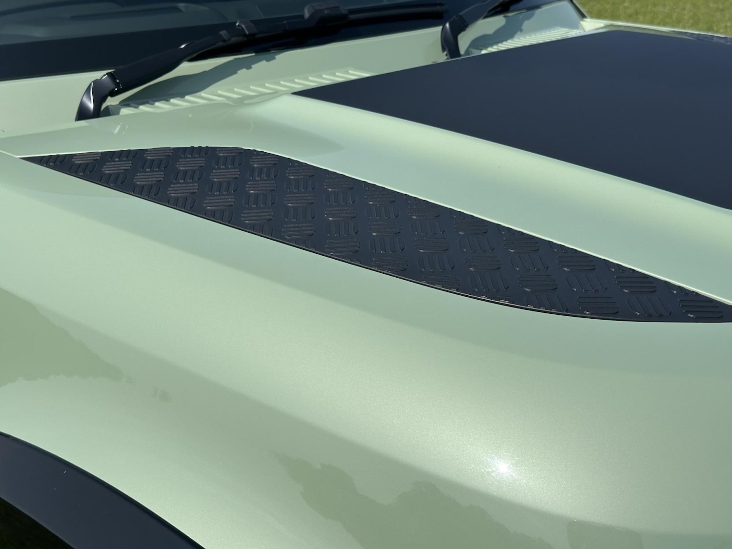 Used Land Rover Defender 2023 for sale - 77048028: Photo 68