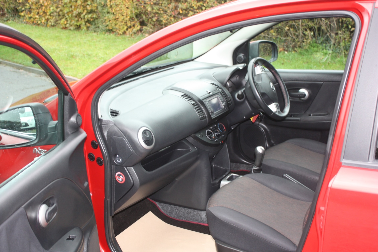 Used Nissan Note 2010 for sale - 76641667: Photo 13