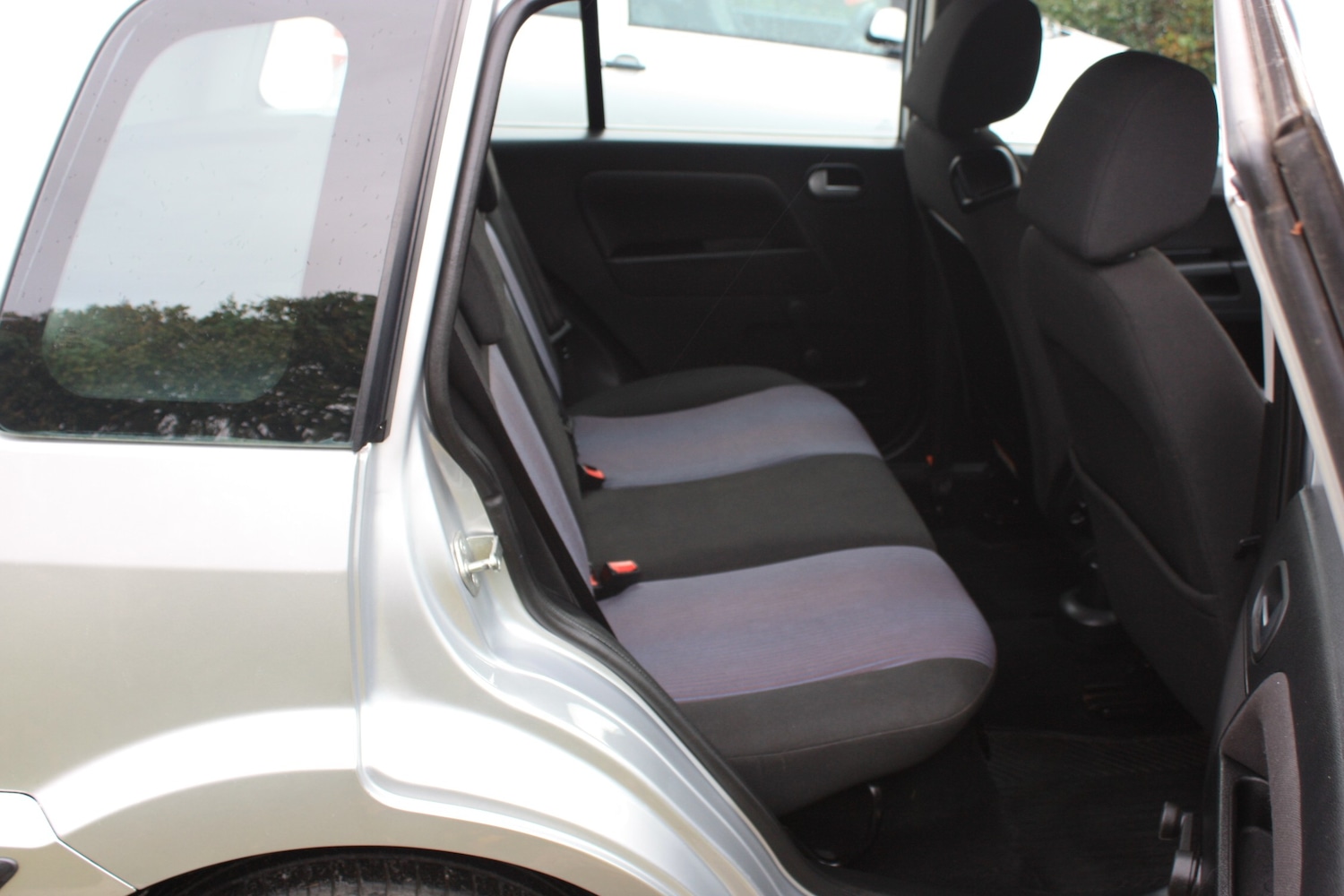 Used Ford Fusion 2010 for sale - 76405819: Photo 10