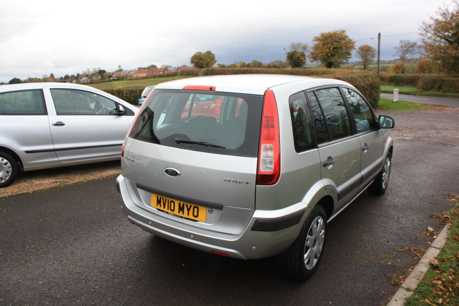 Used Ford Fusion 2010 for sale - 76405819: Photo 5